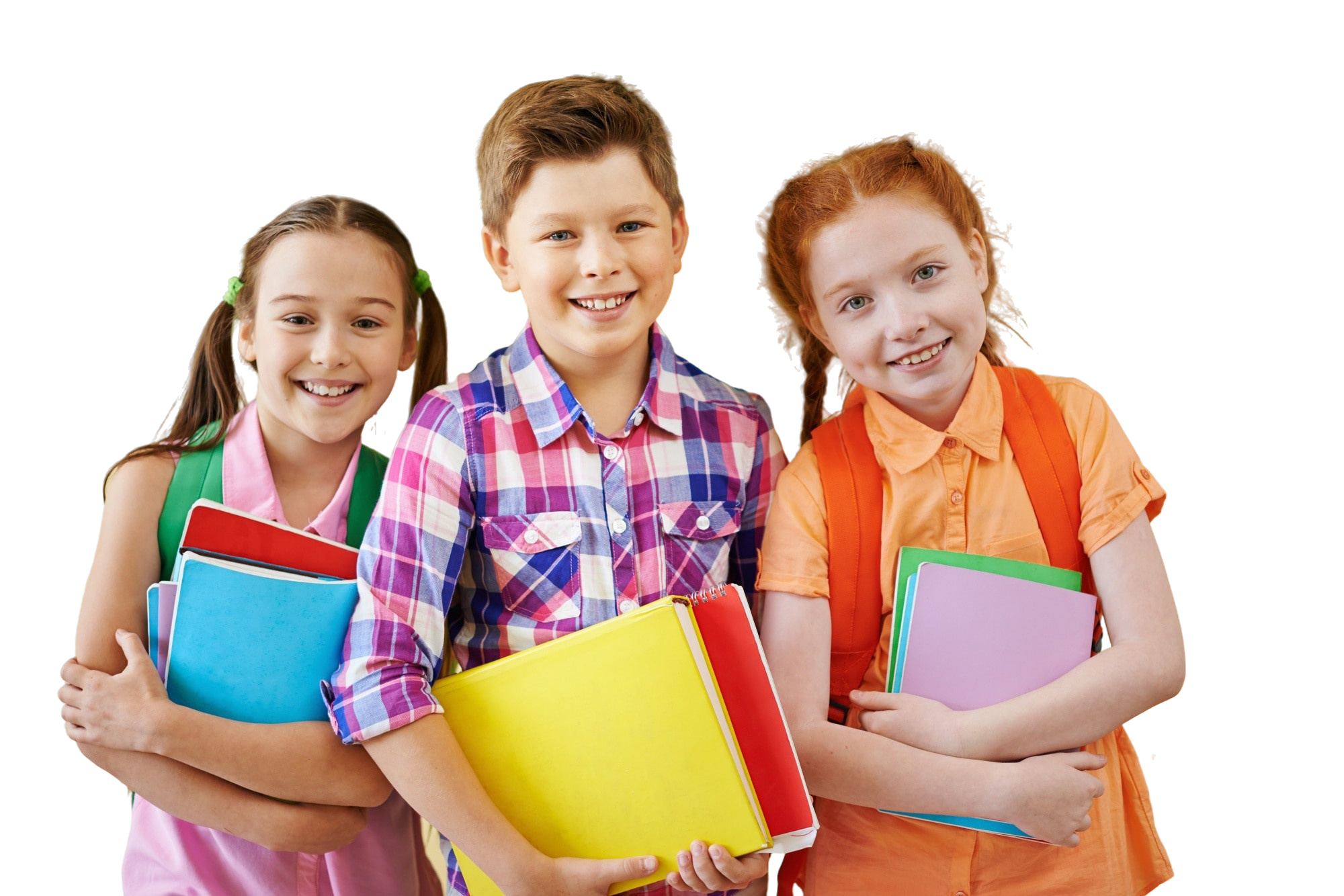 Immagine raffigurante tre bambini a scuola con zaino e quaderni colorati